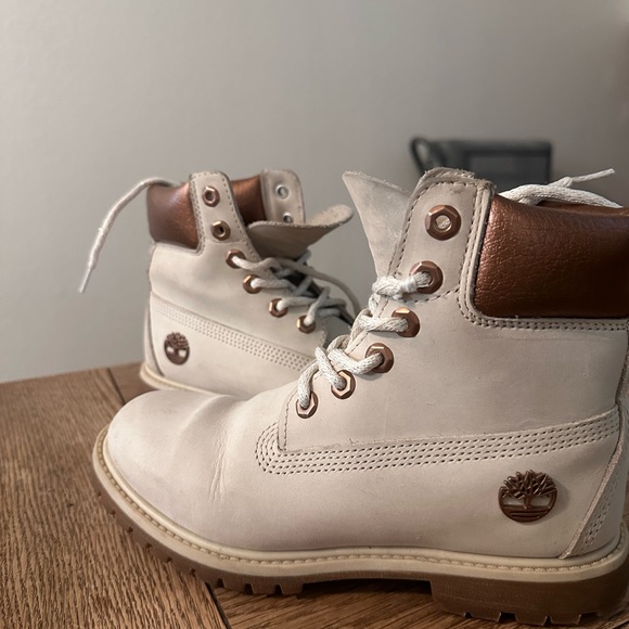 Timberlands boots - Picture 5 of 9